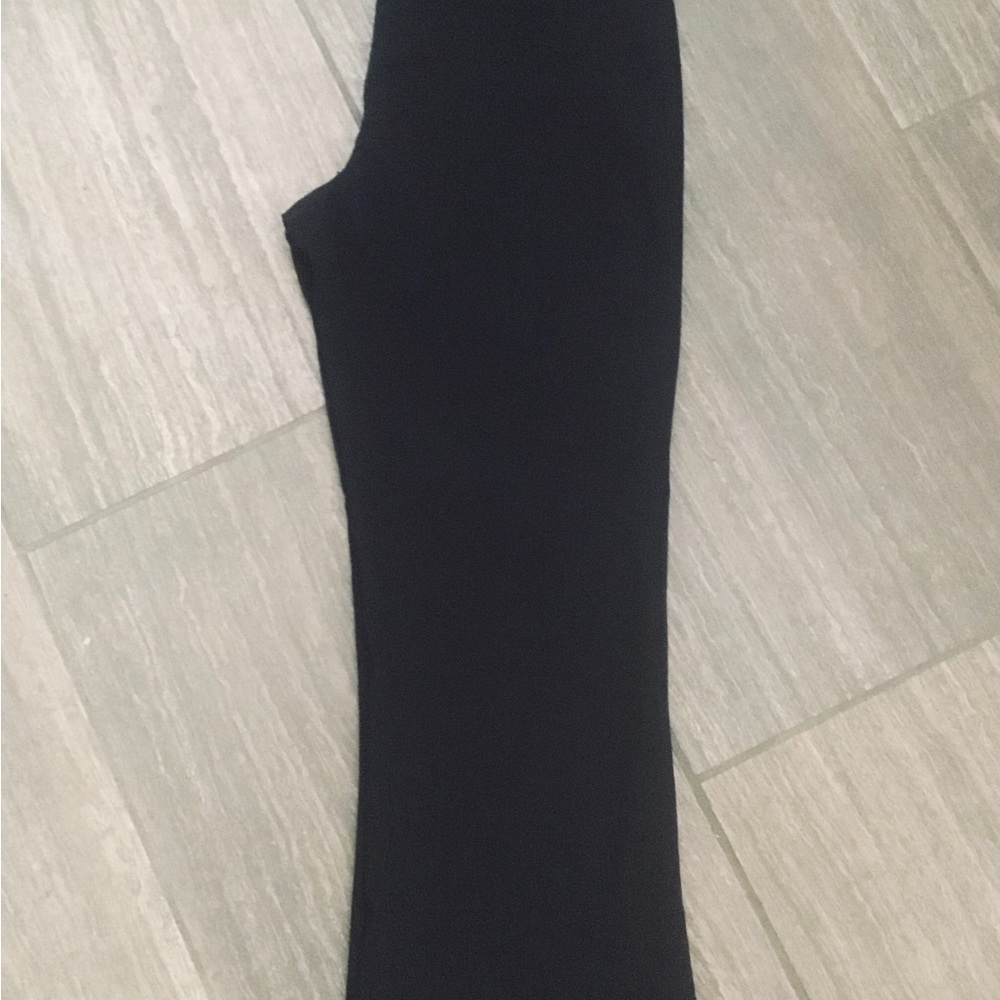 Dex capris - Picture 2 of 2